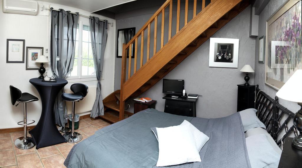 Le Moulin D'Hauterive Saint-Gervais-en-Valliere Екстер'єр фото