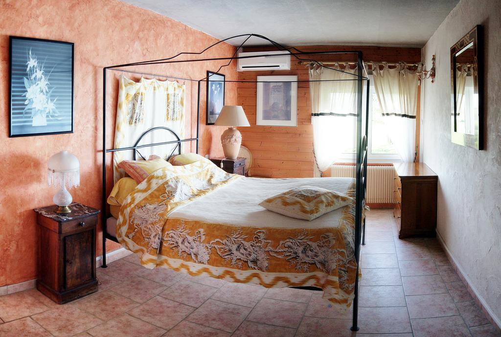 Le Moulin D'Hauterive Saint-Gervais-en-Valliere Екстер'єр фото
